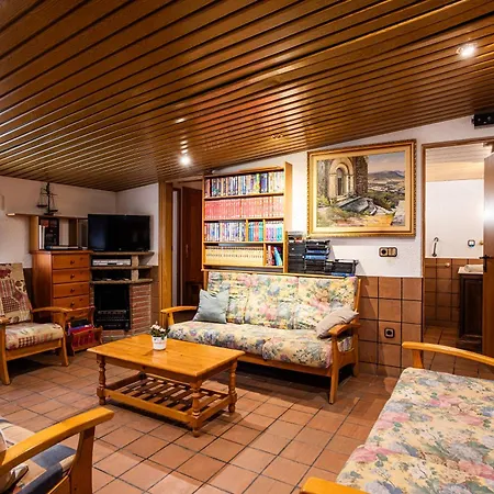 Espacio De Paz, Ideal Familias Amalia Villa *