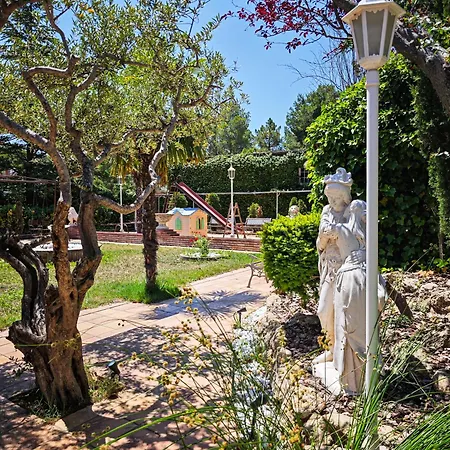 Villa Espacio De Paz, Ideal Familias Amalia La Llacuna